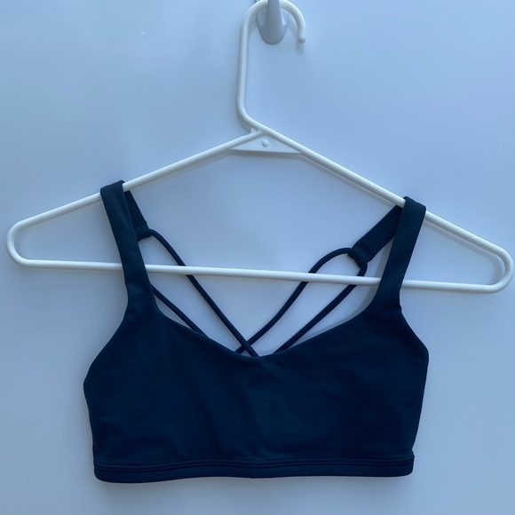 Lululemon Free To Be Bra